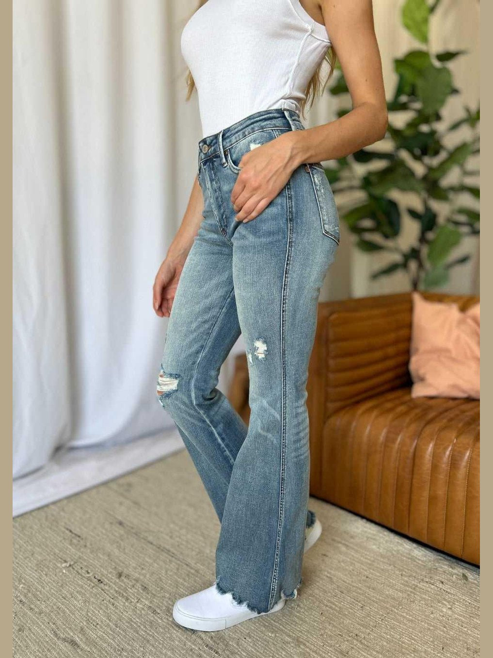 Judy Blue Full Size Medium Rise Tummy Control Destroy Flare -- 