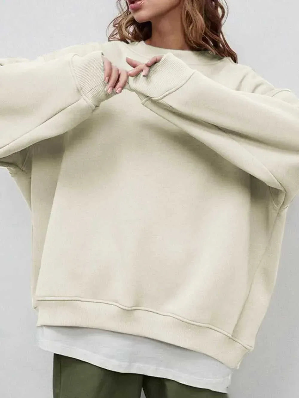 Round Neck Dropped Shoulder Long Sleeve Sweatshirt -- 