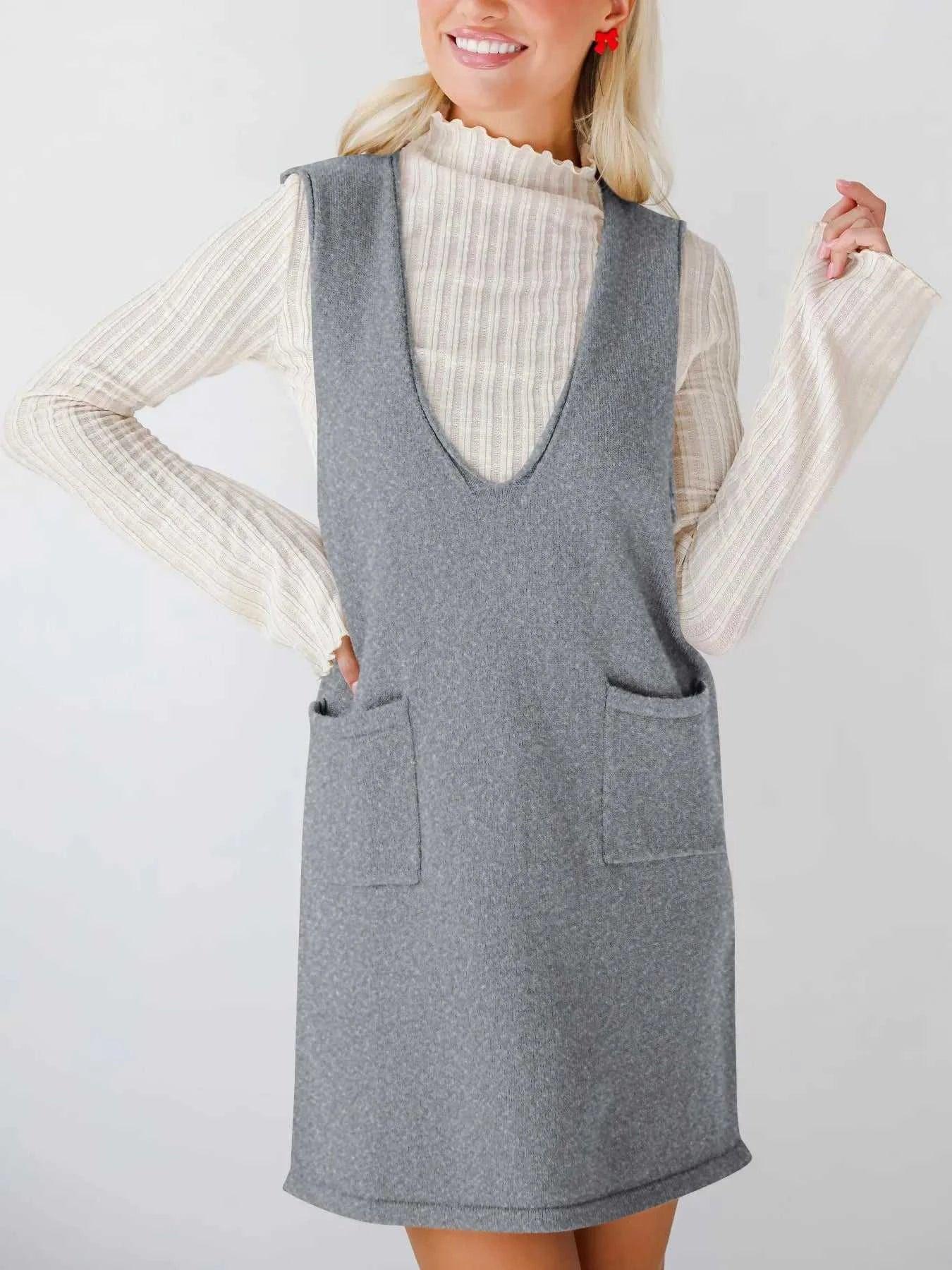 Sleeveless Knit Dress with Pockets -- 