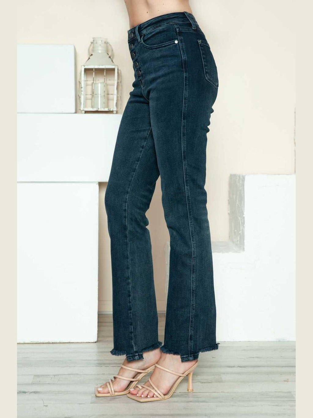 Judy Blue Full Size Button Fly Hem Destroy Straight Jeans -- 