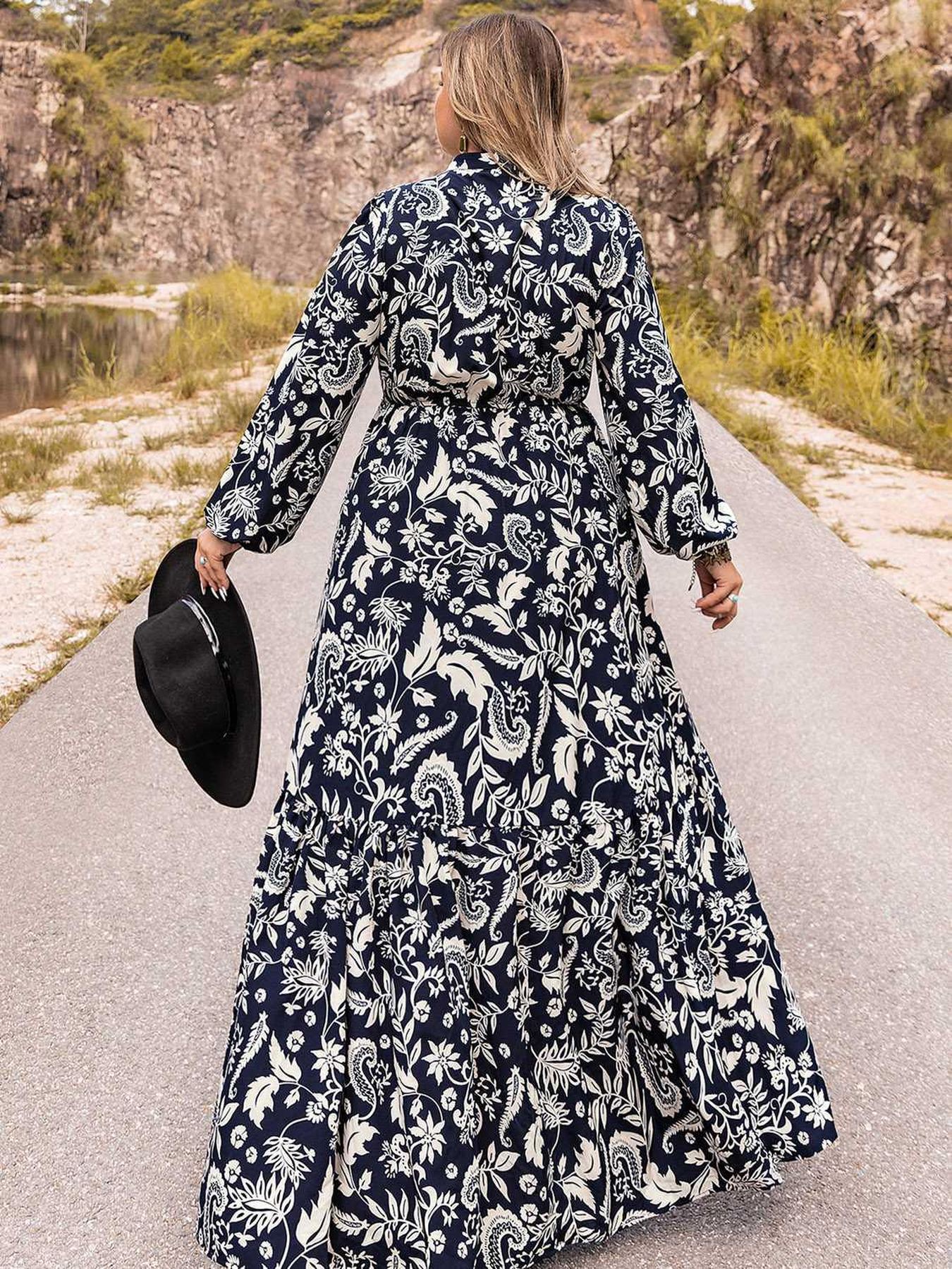 Plus Size Long Sleeve Maxi Dress -- 