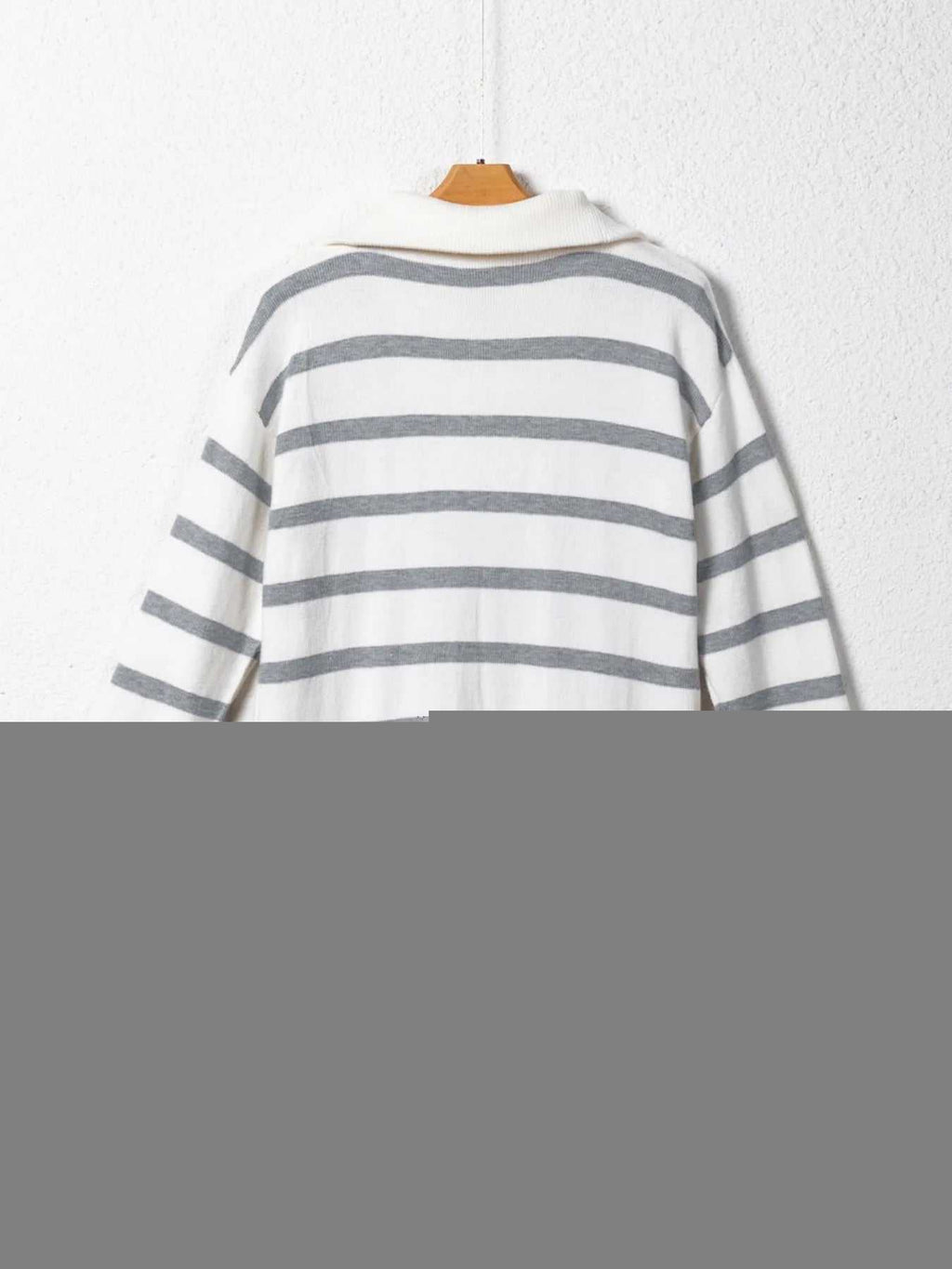 Striped O-ring Zip Collared Loose Sweater Mini Dress