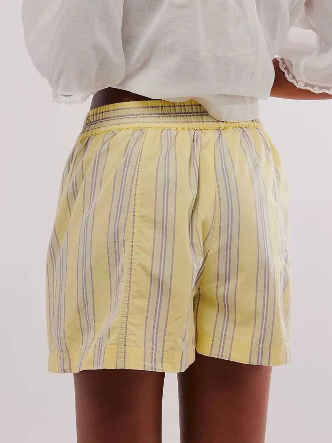Elastic Waist Shorts -- 