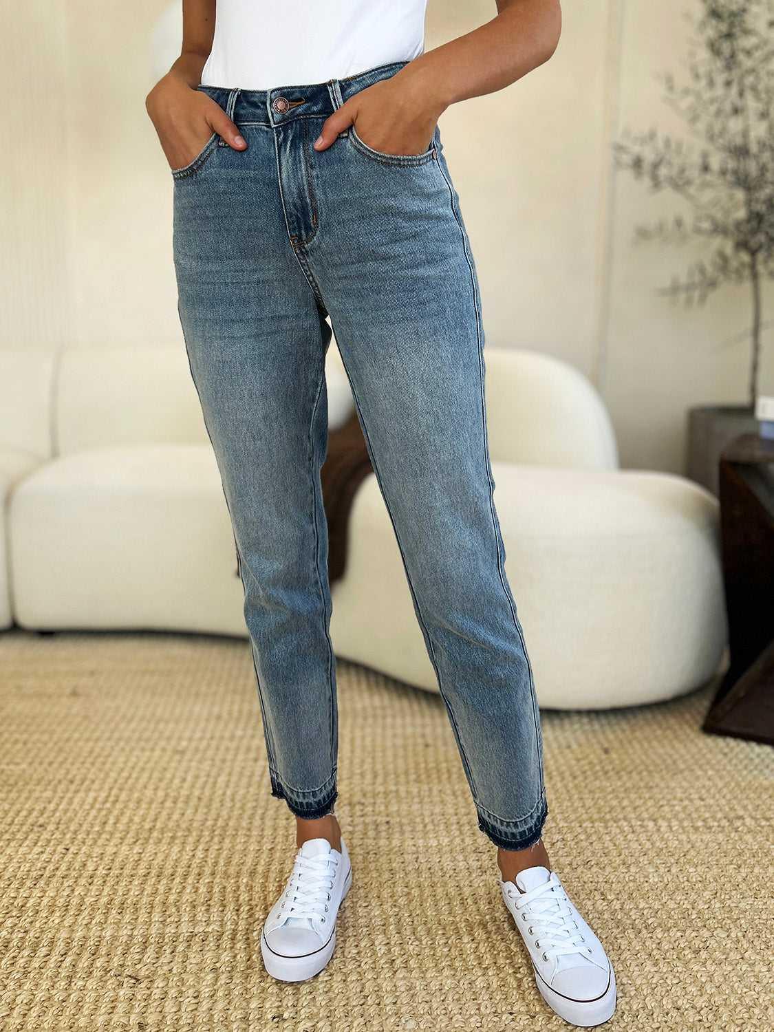 Judy Blue Full Size Mid Rise Rigid Magic Release Hem Jeans -- 