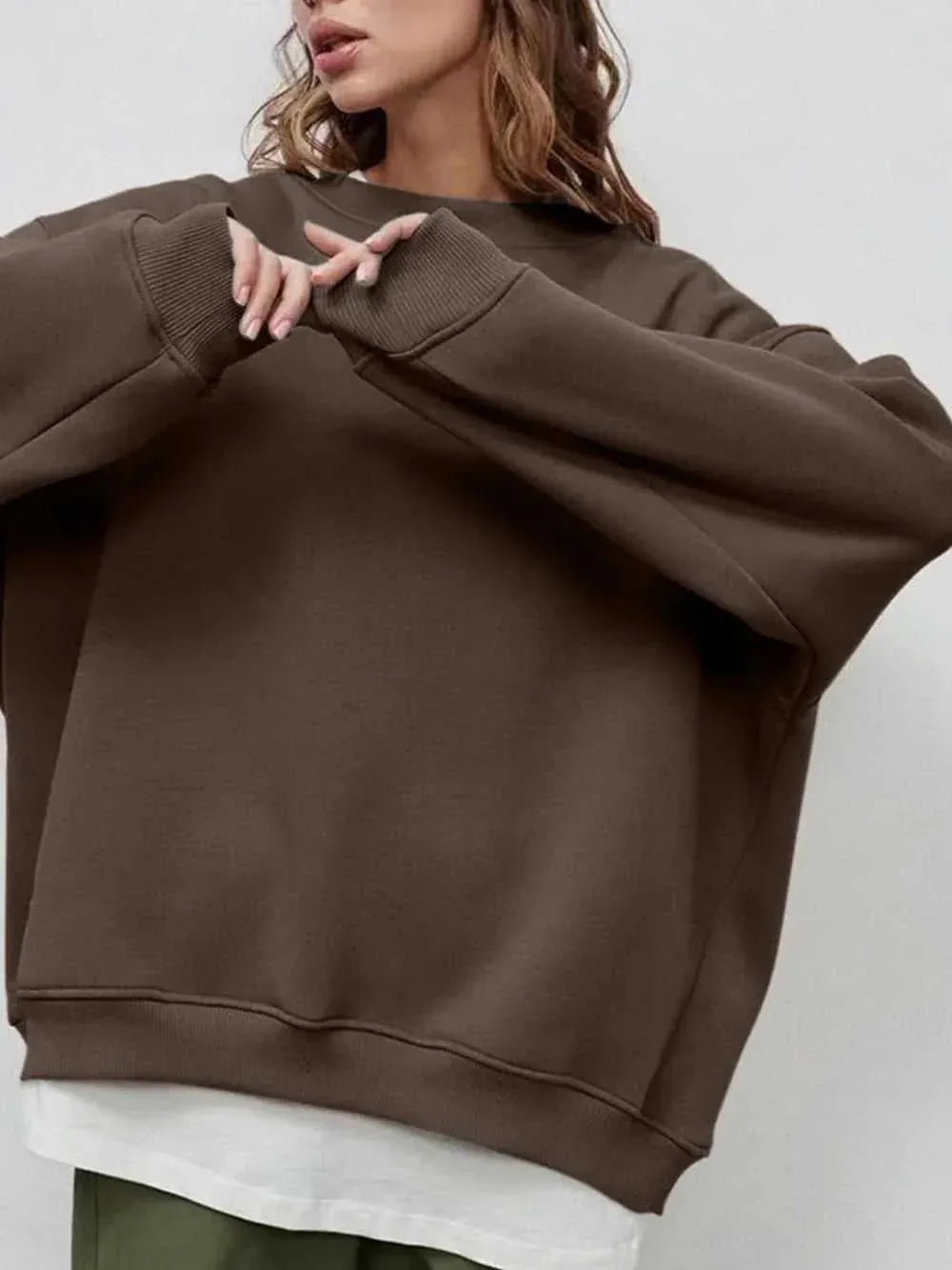 Round Neck Dropped Shoulder Long Sleeve Sweatshirt -- 