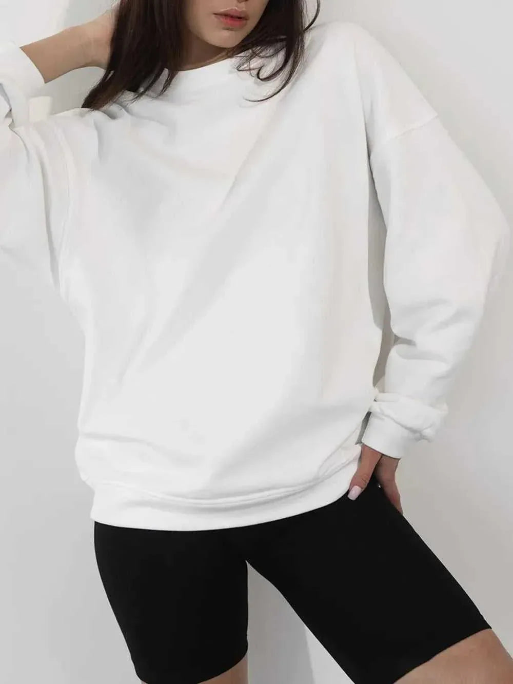 Round Neck Dropped Shoulder Long Sleeve Sweatshirt -- 