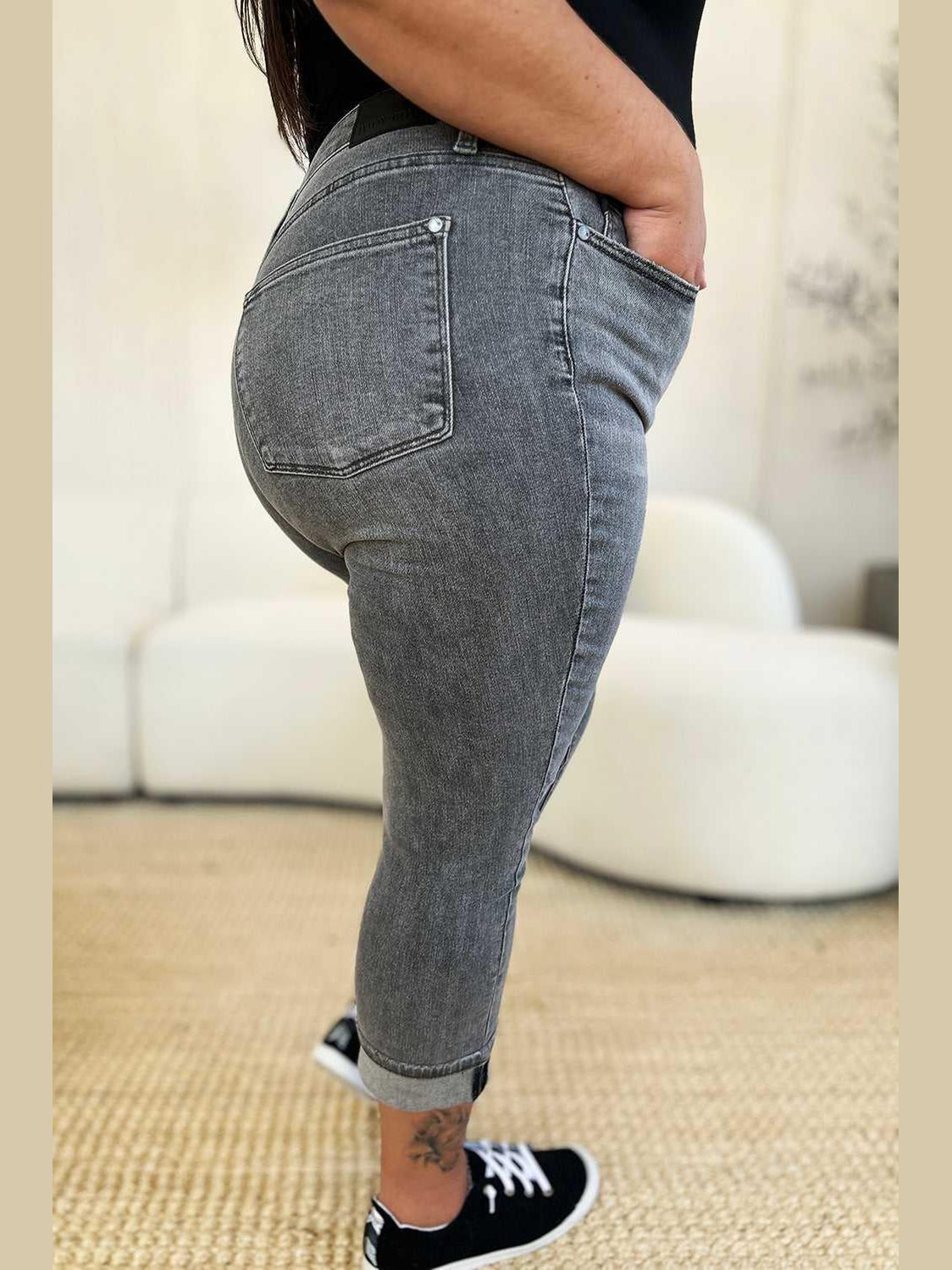 Judy Blue Full Size Button Fly High Waist Cuffed Capris -- 