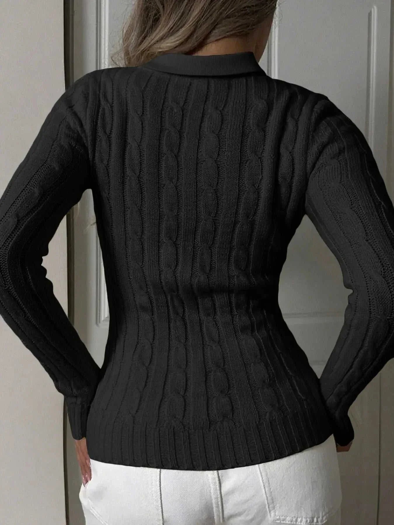 Cable Knit Long Sleeve Sweater -- 