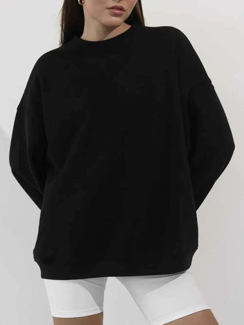 Round Neck Dropped Shoulder Long Sleeve Sweatshirt -- 