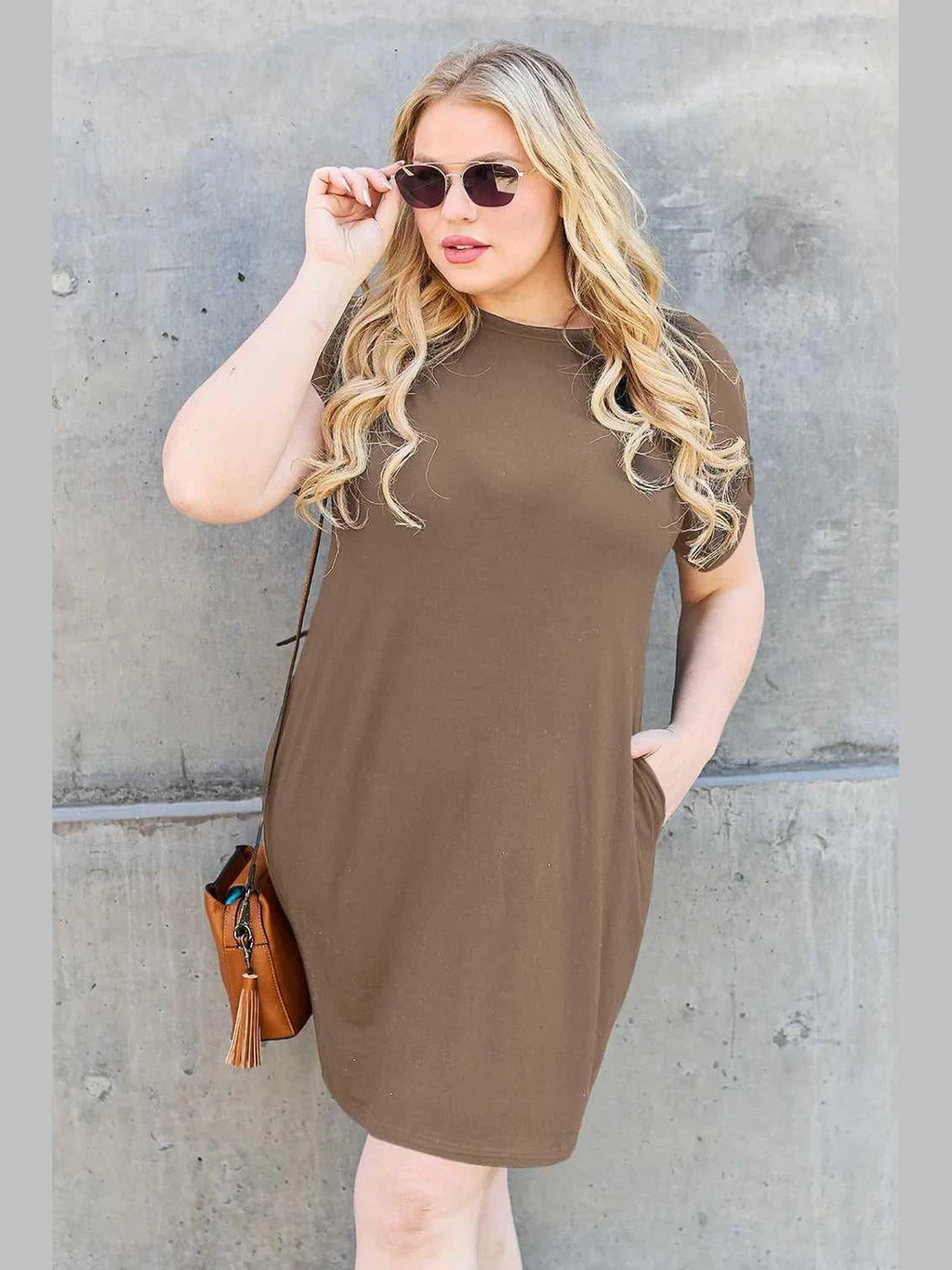 Basic Bae Full Size Round Neck Short Sleeve Dress with Pockets -- 