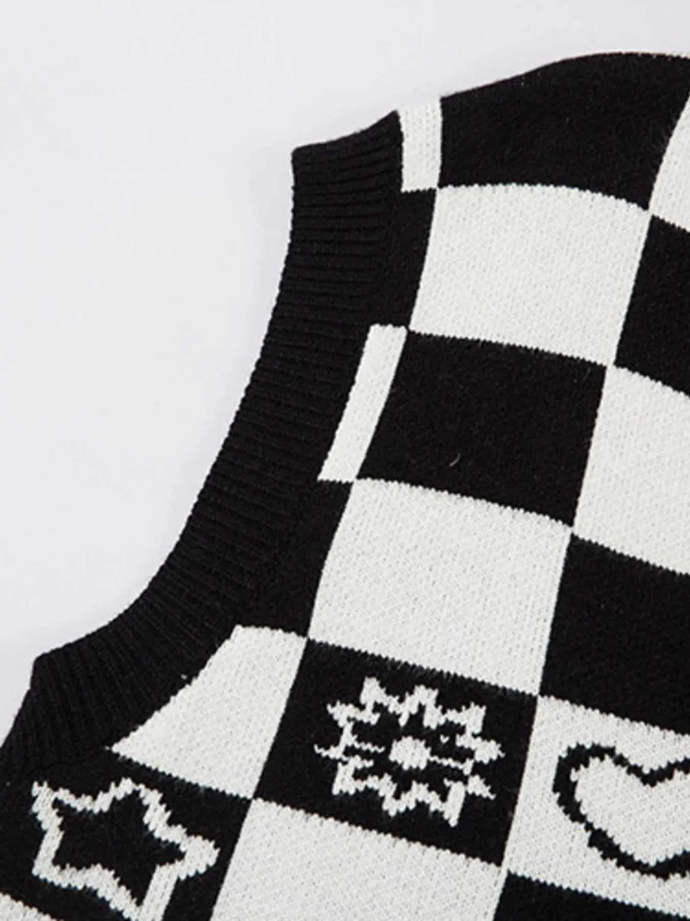 Men's Checkered Heart Pattern Sweater Vest