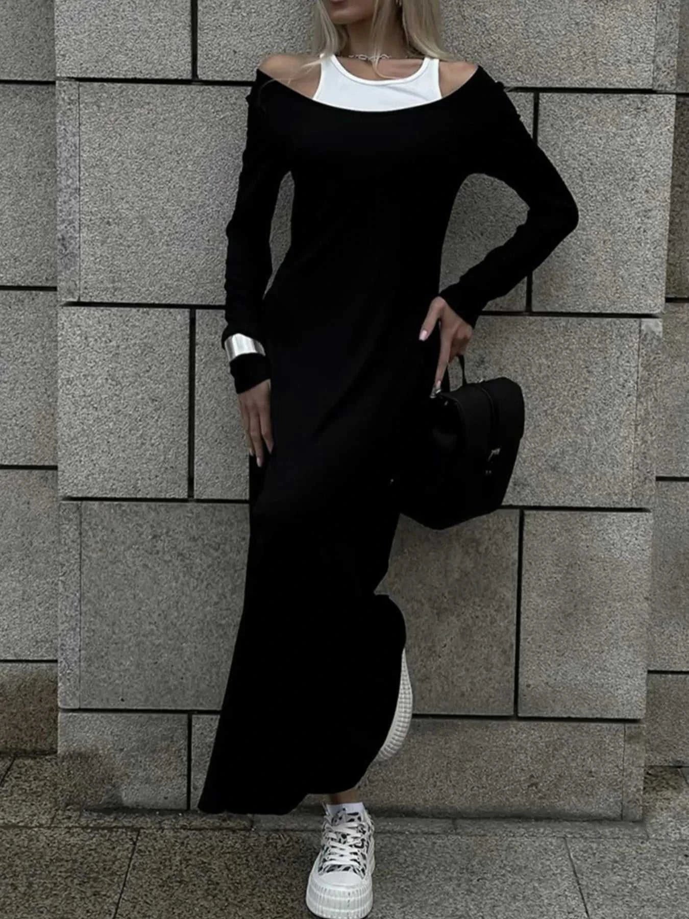 Contrast Long Sleeve Maxi Dress
