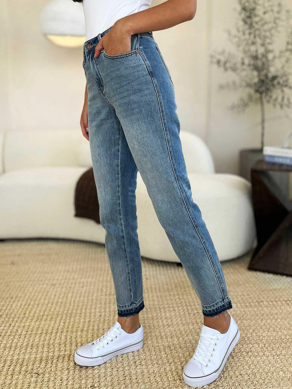 Judy Blue Full Size Mid Rise Rigid Magic Release Hem Jeans -- 