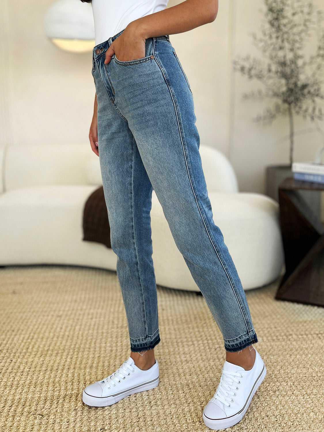 Judy Blue Full Size Mid Rise Rigid Magic Release Hem Jeans -- 