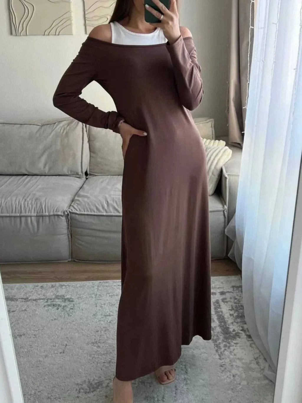 Contrast Long Sleeve Maxi Dress -- 