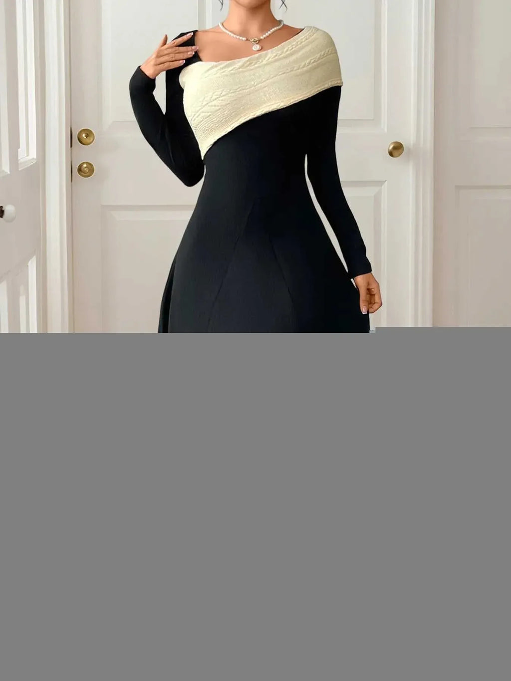 Asymmetrical Contrast Long Sleeve Dress -- 
