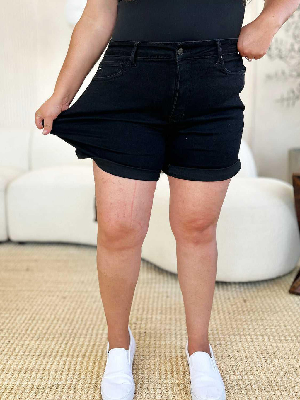 Judy Blue Full Size High Waist Tummy Control Cuffed Denim Shorts -- 