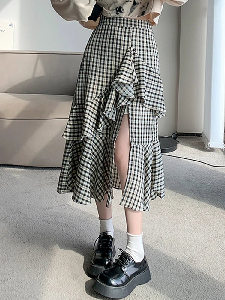 Vintage Plaid Midi Skirt – A-Line Ruffle