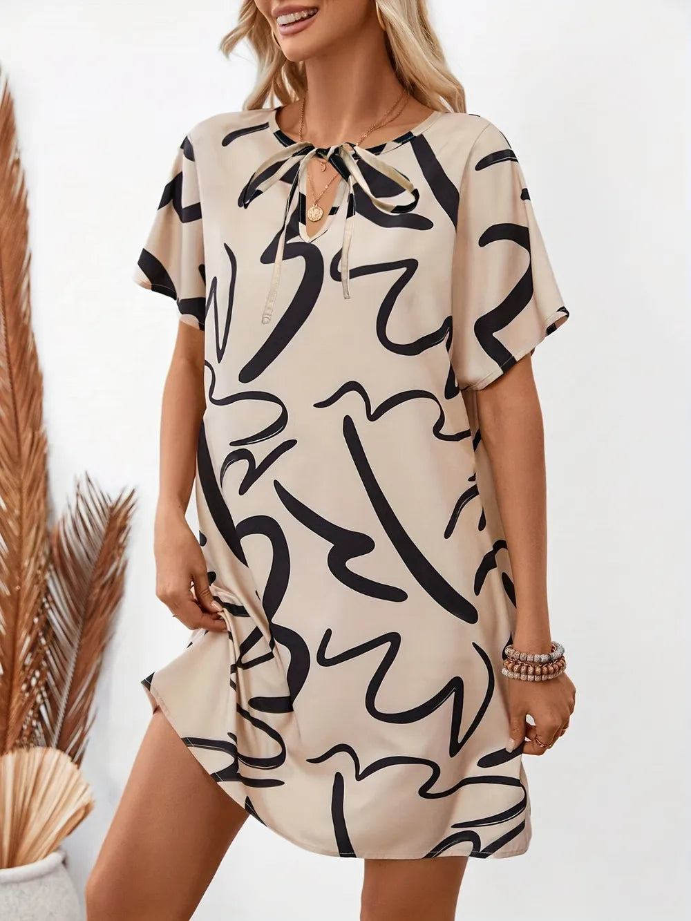 Printed Short Sleeve Midi Dress – Modest Everyday Style