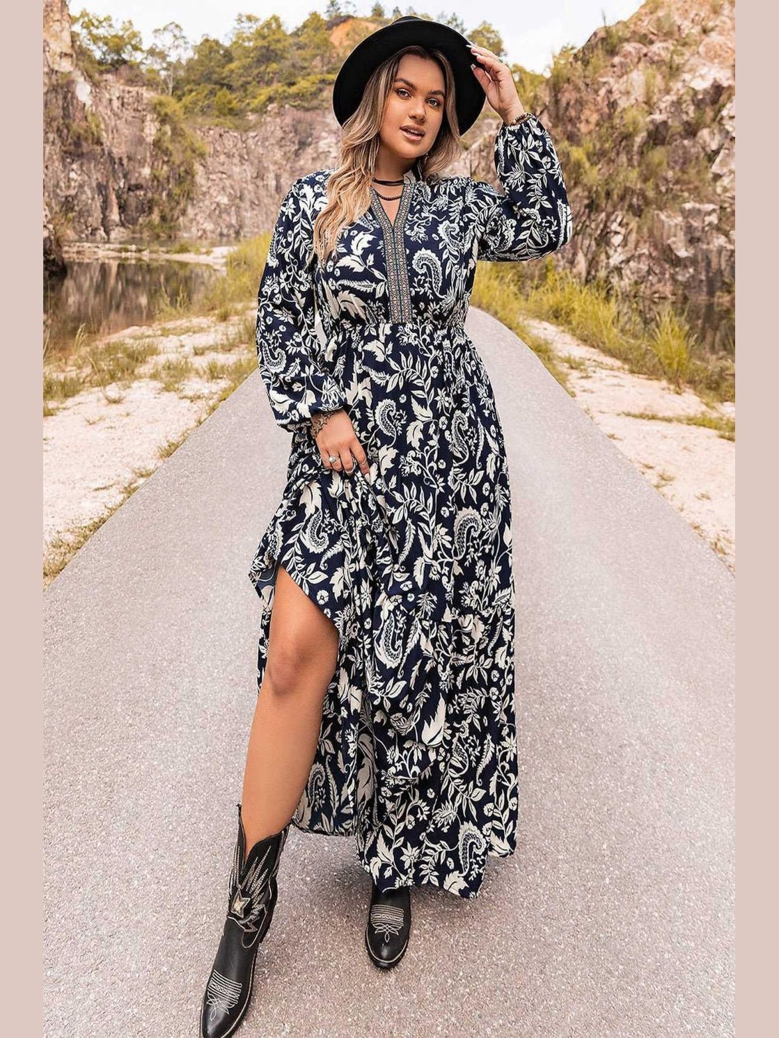 Plus Size Long Sleeve Maxi Dress -- 