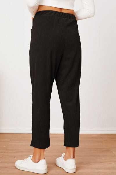 Pocketed Elastic Waist Pants -- 