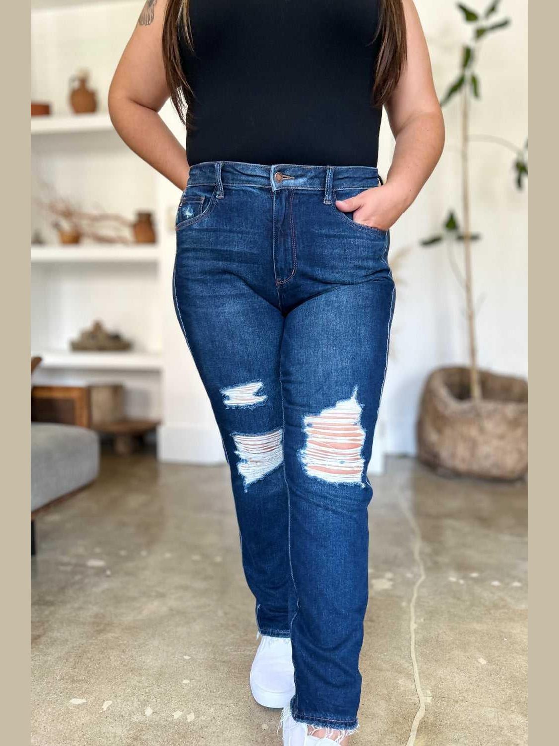 Judy Blue Full Size High Waist Rigid Magic Distress Straight Jeans -- 