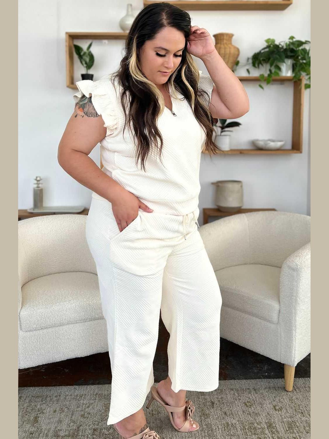 Ruffle Short Sleeve Top and Drawstring Wide Leg Pants Set -- 