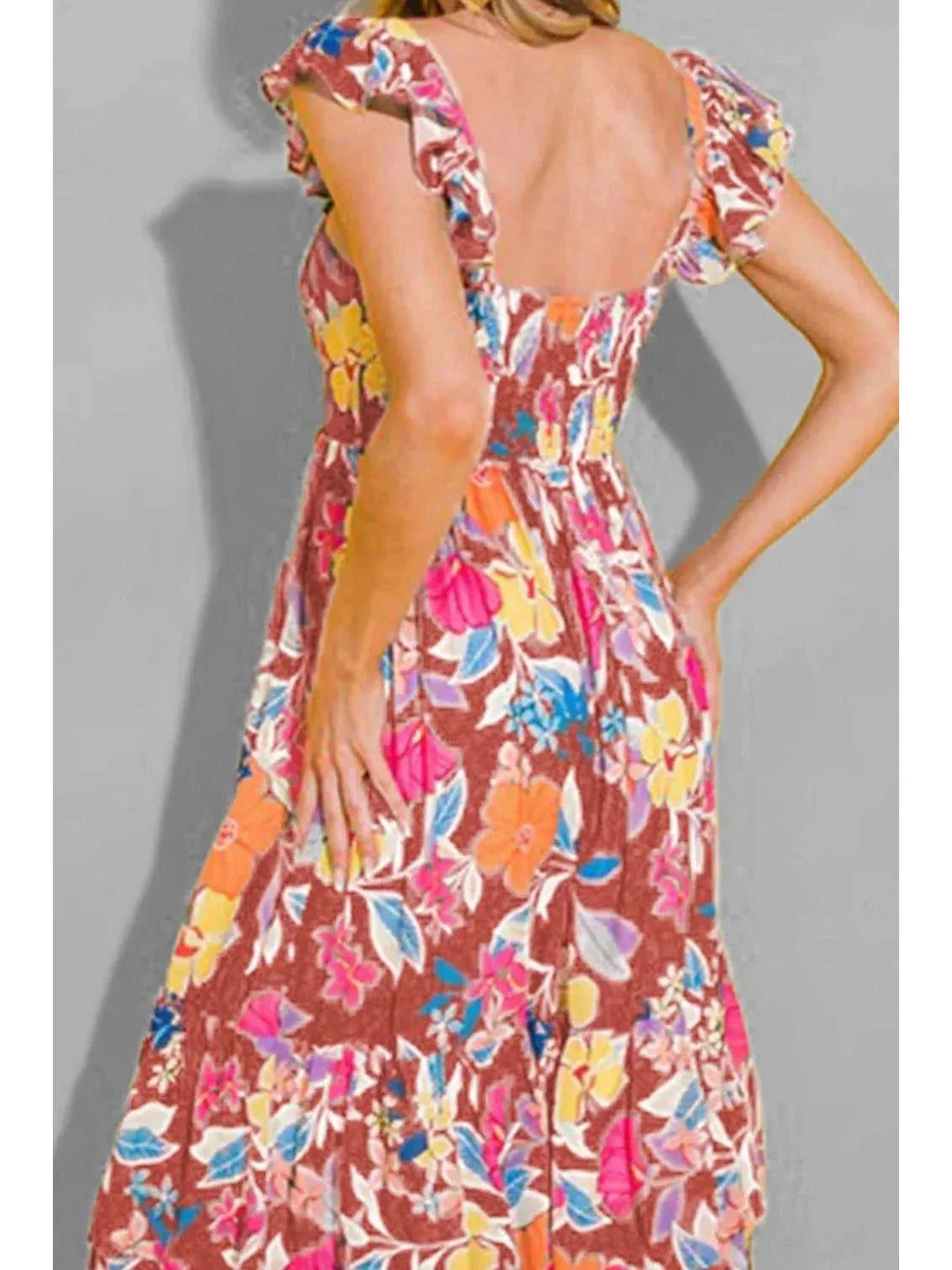 Tiered Ruffled Printed Sleeveless Dress -- 