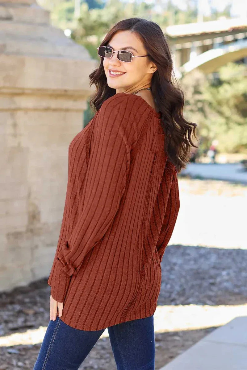 Full Size Ribbed Round Neck Long Sleeve Knit Top BY Basic Bae -- 
