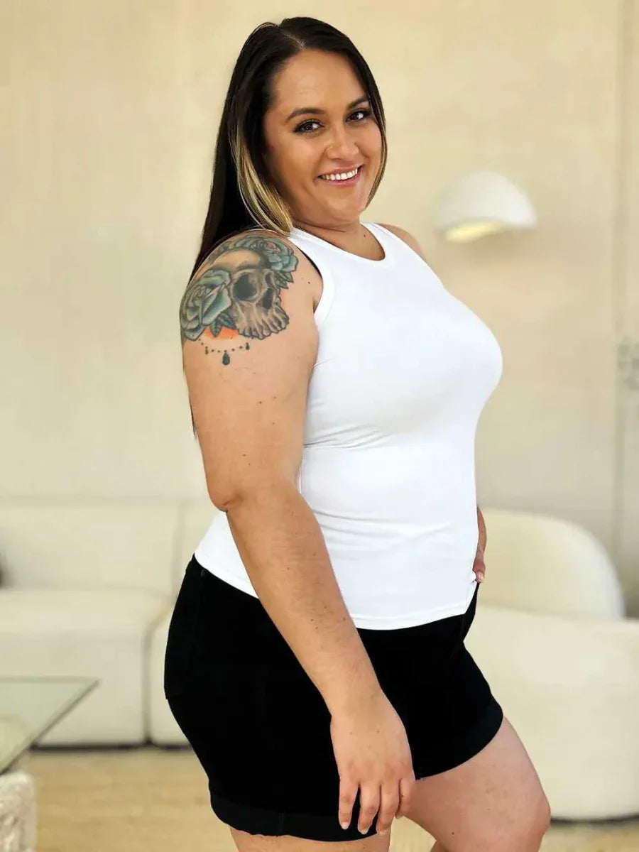 Basic Bae Full Size Round Neck Slim Tank -- 