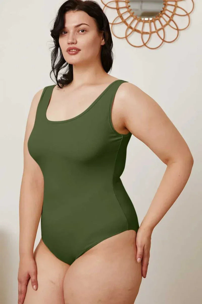 Basic Bae Full Size Square Neck Sleeveless Bodysuit -- 