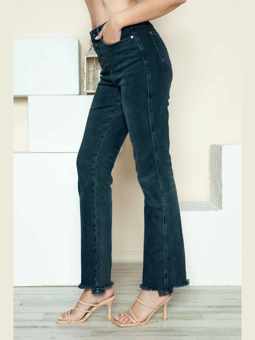 Judy Blue Full Size Button Fly Hem Destroy Straight Jeans -- 