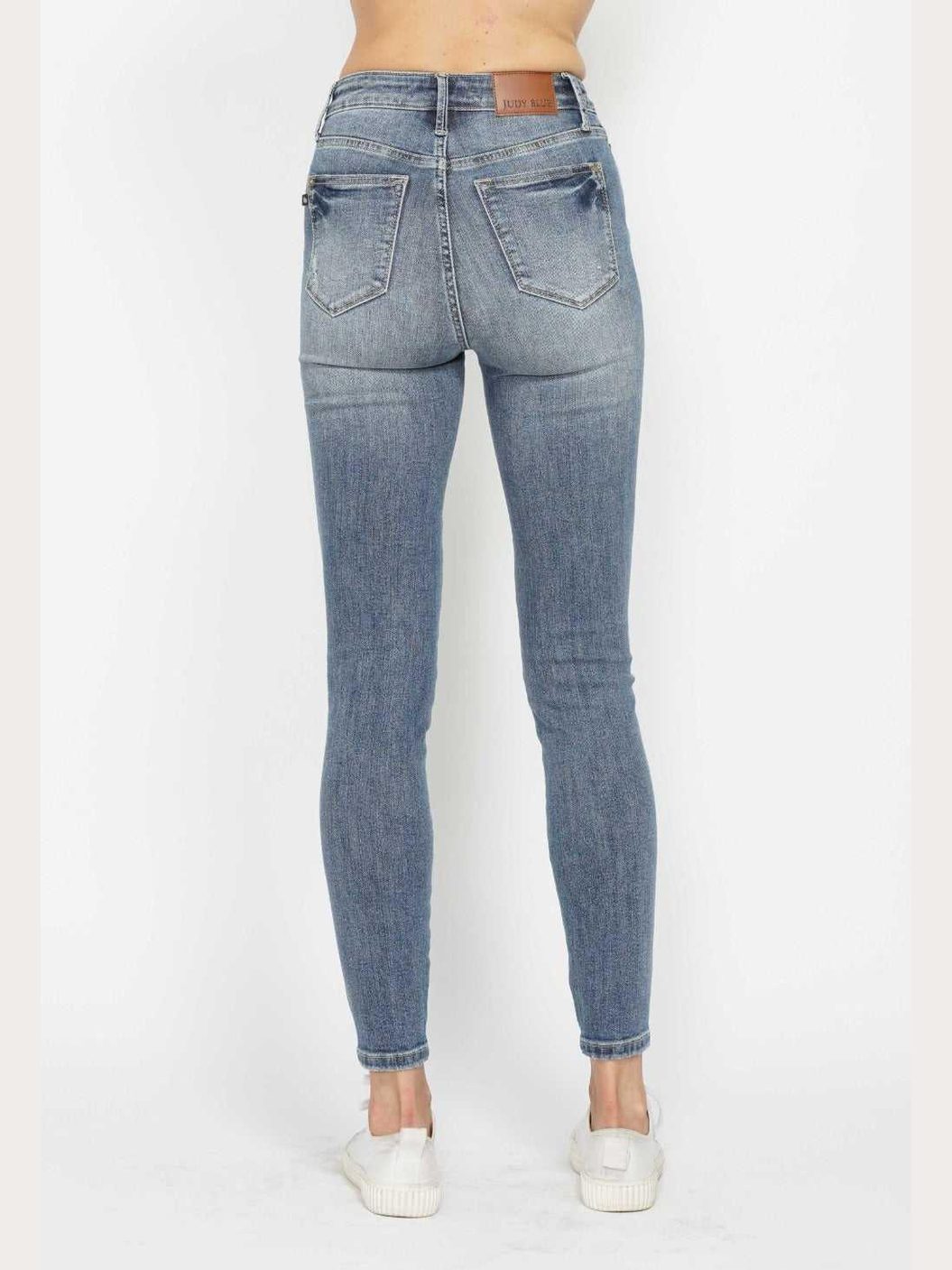 Judy Blue Full Size Tummy Control Contrast Wash Skinny Jeans -- 