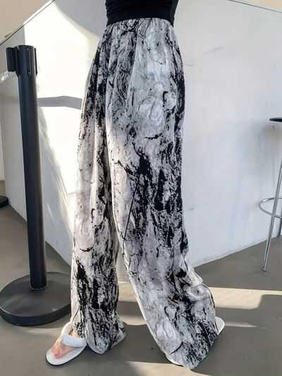 Printed Wide Leg Pants -- 