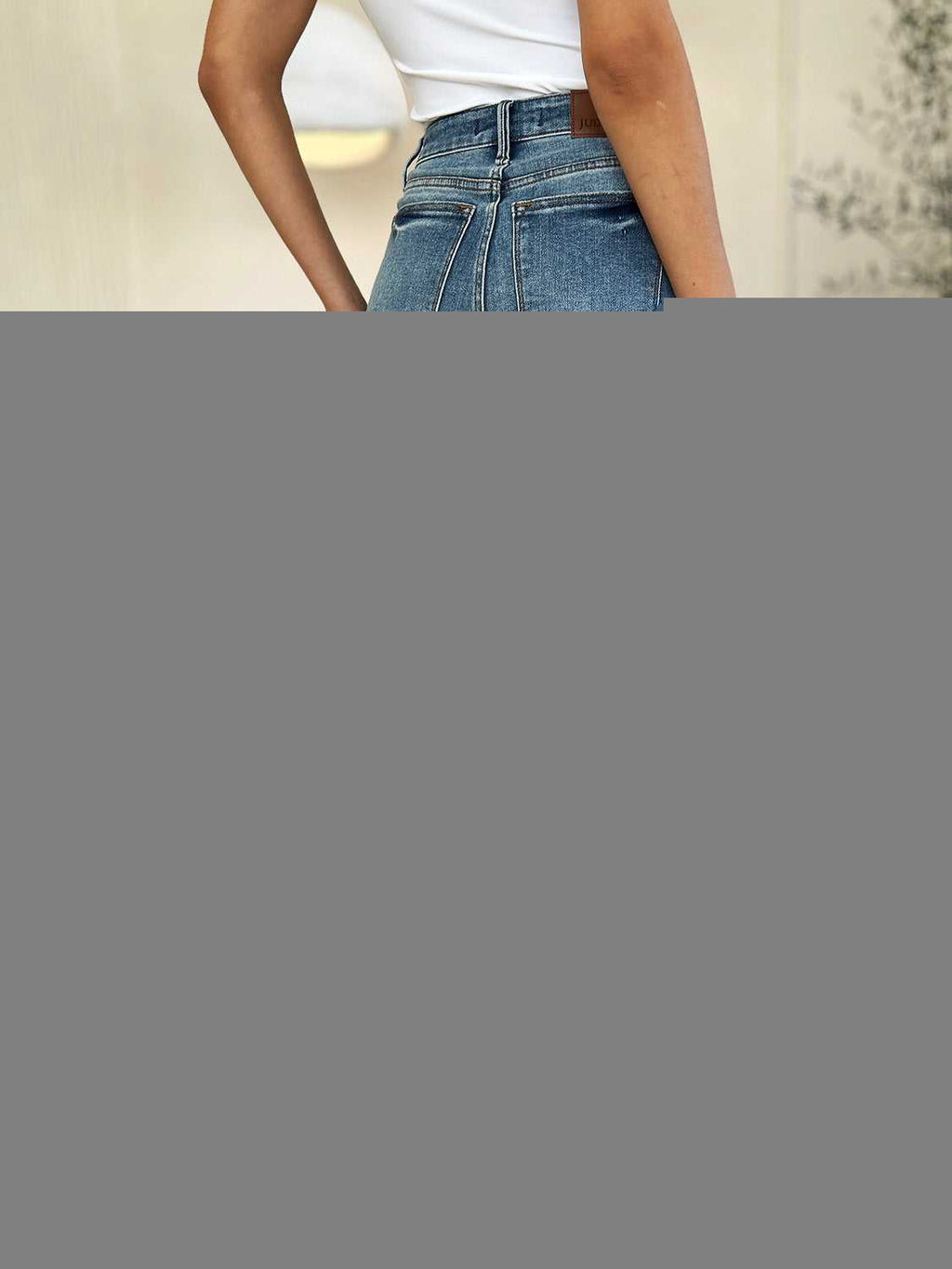 Judy Blue Full Size Mid Rise Rigid Magic Release Hem Jeans -- 