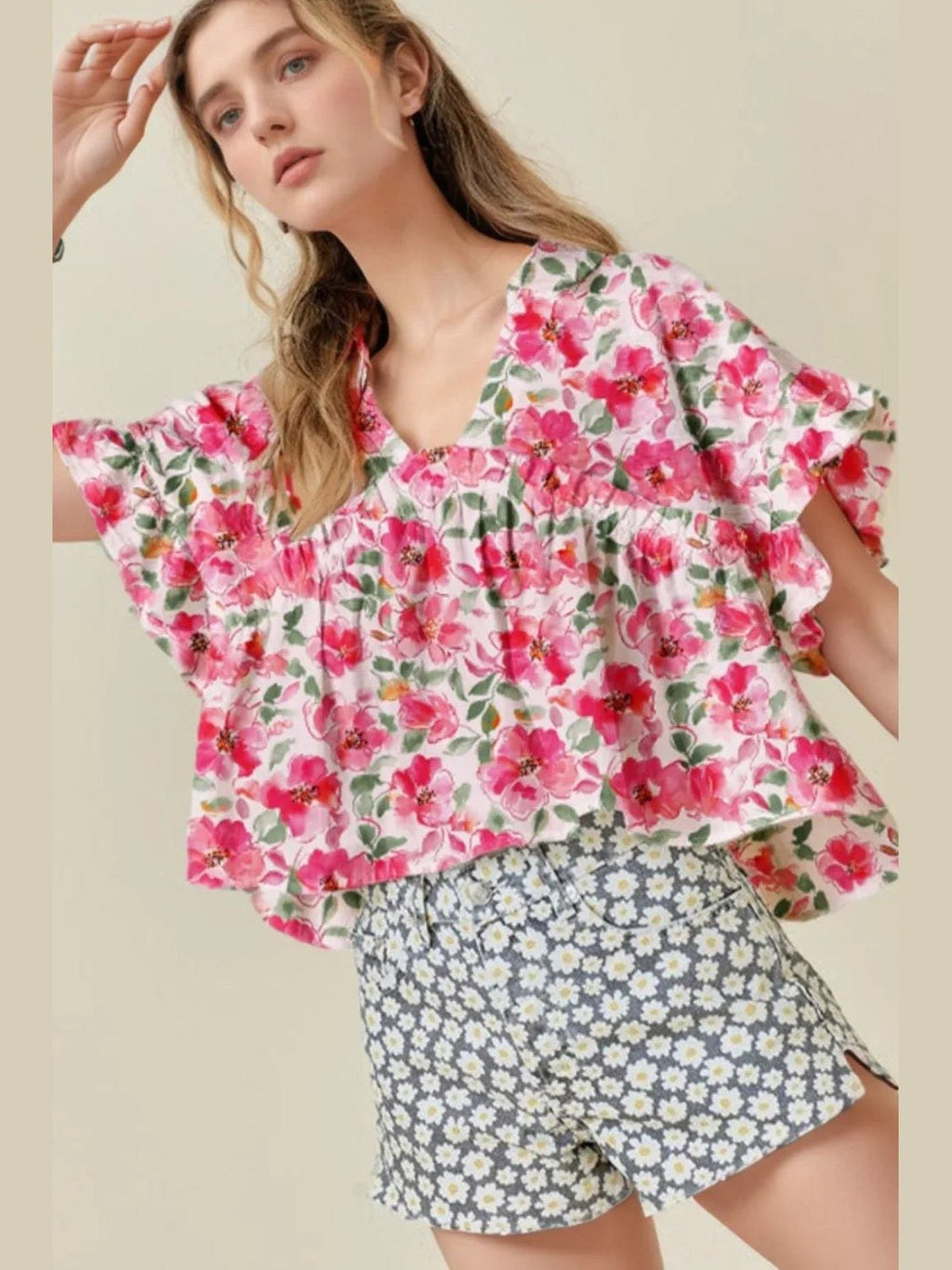 Floral Boxy Fit Ruffled Short Sleeve Blouse -- 