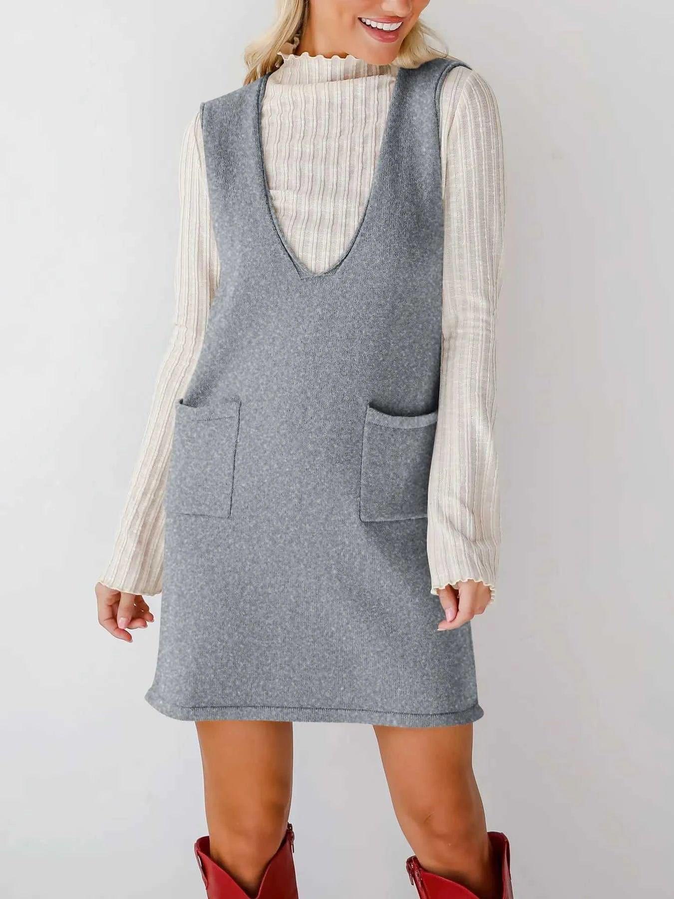 Sleeveless Knit Dress with Pockets -- 