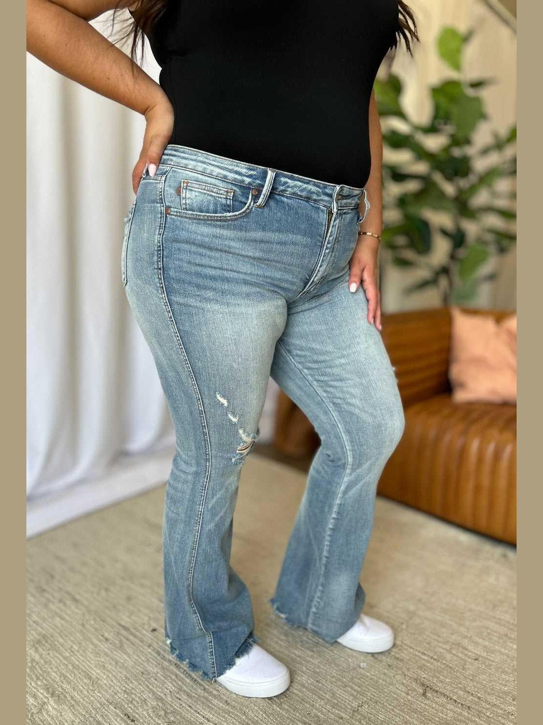 Judy Blue Full Size Medium Rise Tummy Control Destroy Flare -- 