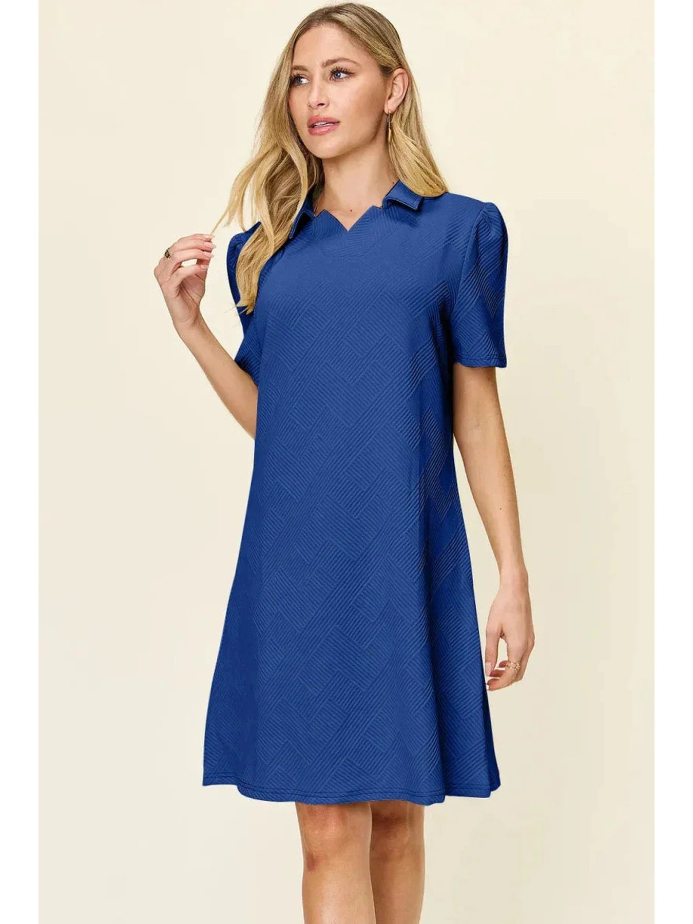 Double Take Full Size Texture Collared Neck Short Sleeve Dress -- 