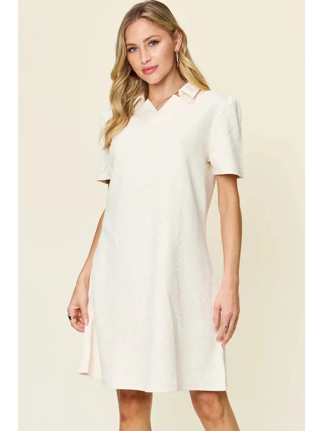 Double Take Full Size Texture Collared Neck Short Sleeve Dress -- 