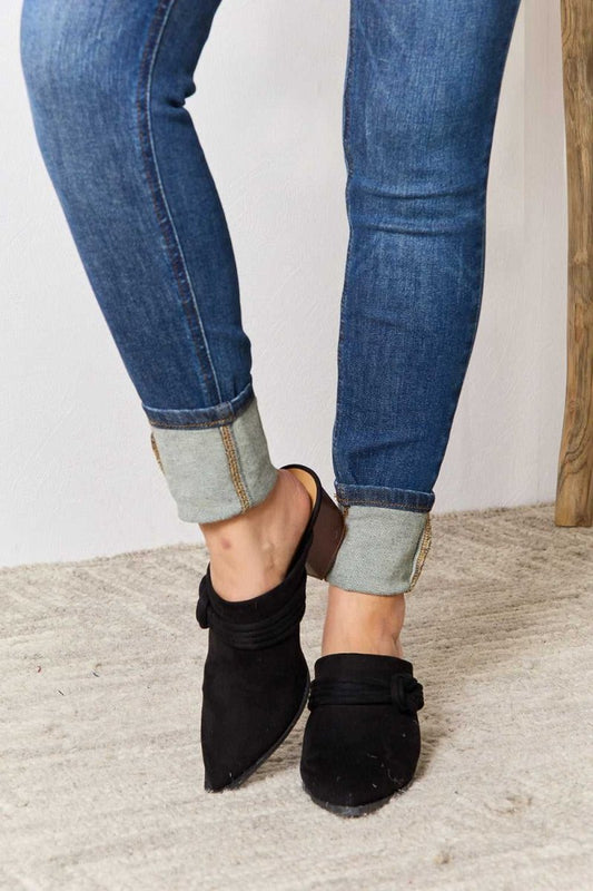 East Lion Corp Pointed - Toe Braided Trim Mules - Hopeford Streams