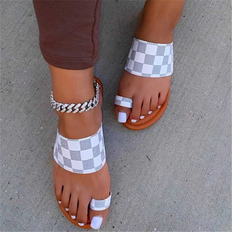 Toe Loop Flats Sandals