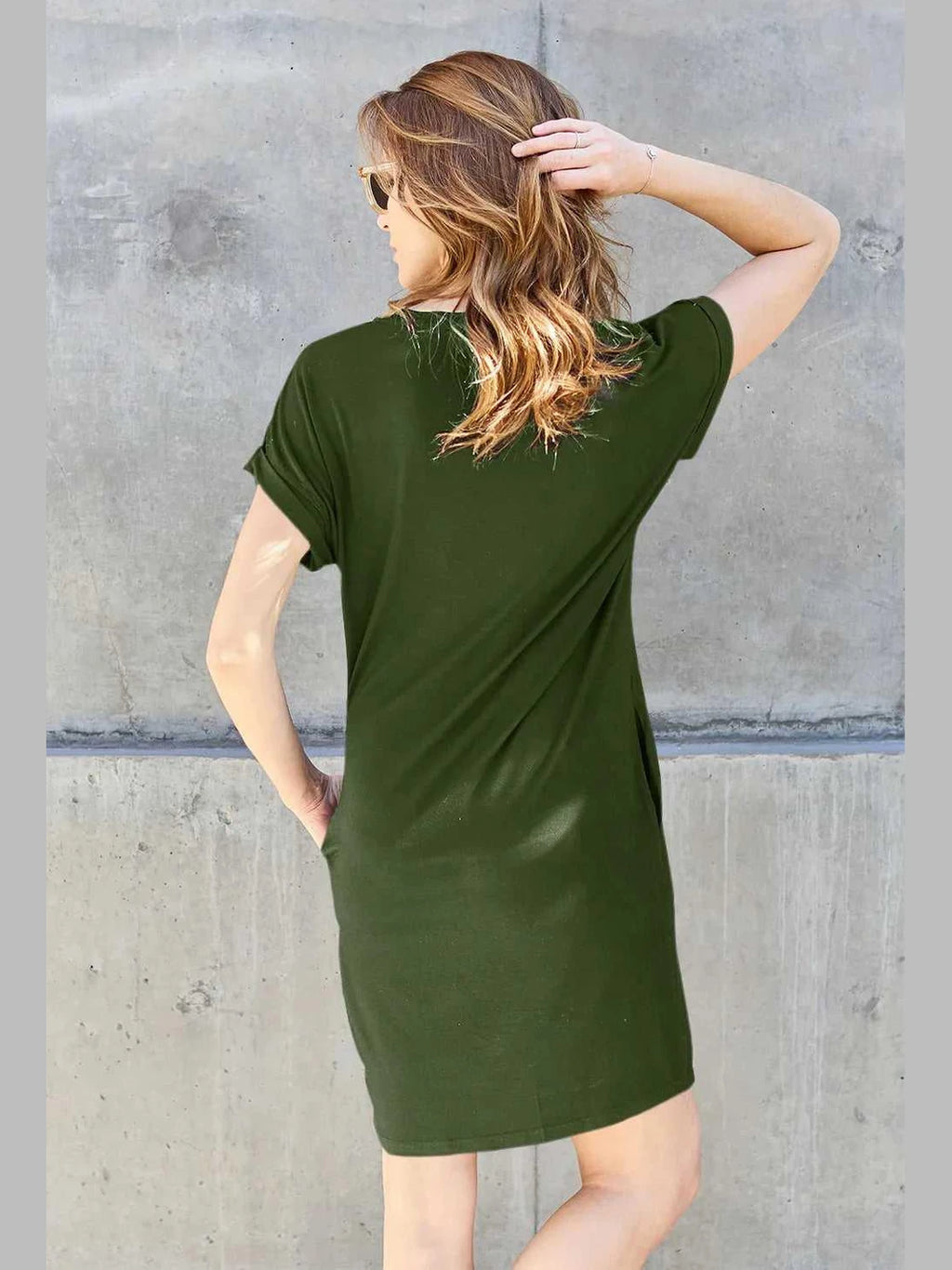 Basic Bae Full Size Round Neck Short Sleeve Dress with Pockets -- 