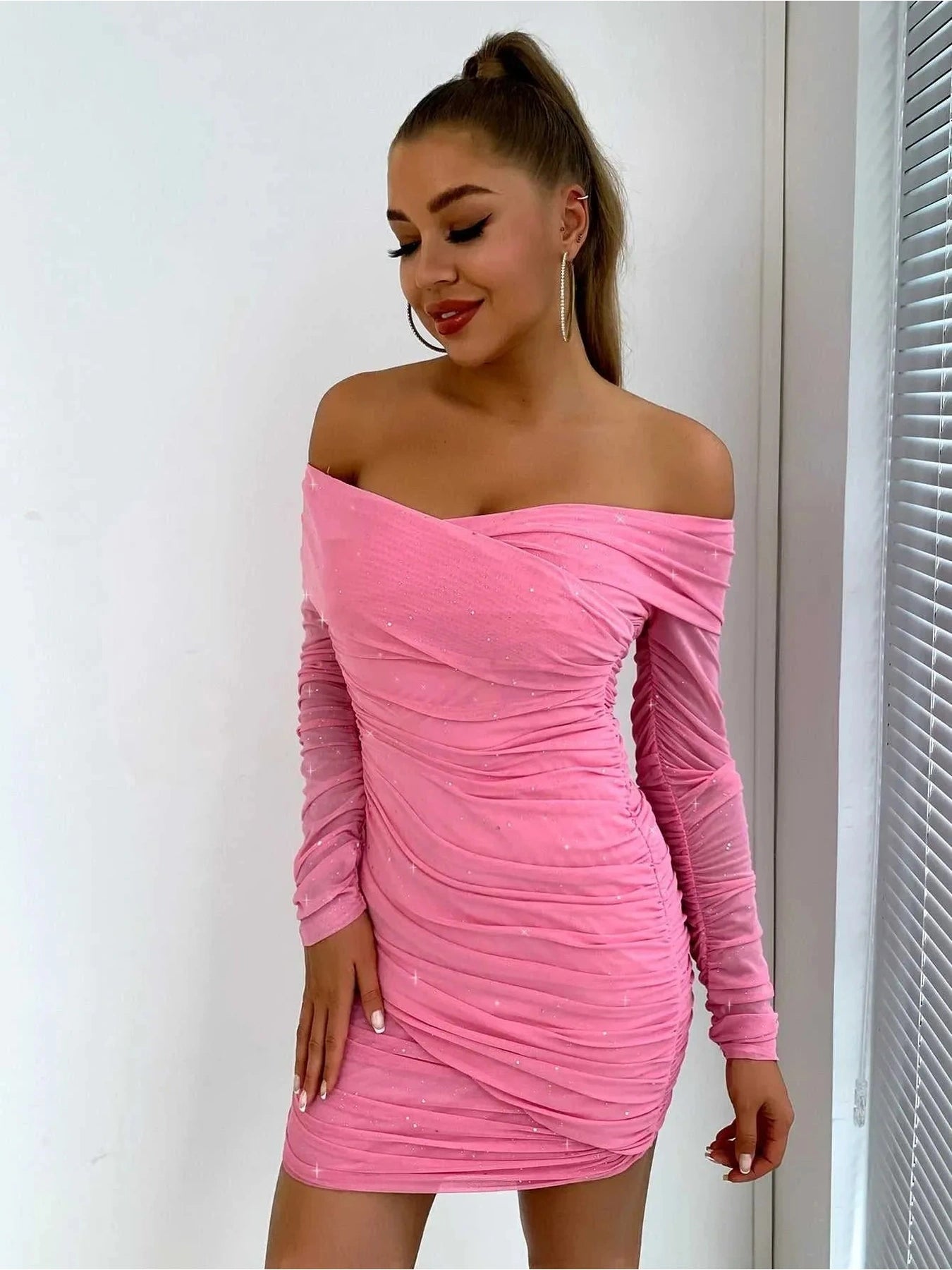 Glitter Ruched Off-Shoulder Long Sleeve Bodycon Dress -- 
