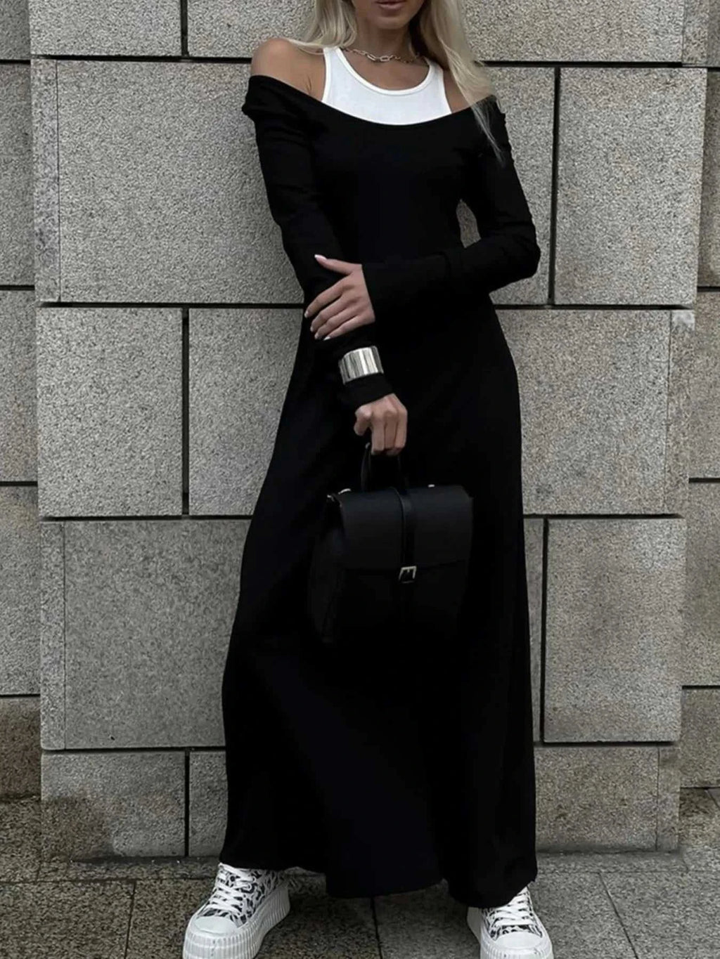 Contrast Long Sleeve Maxi Dress