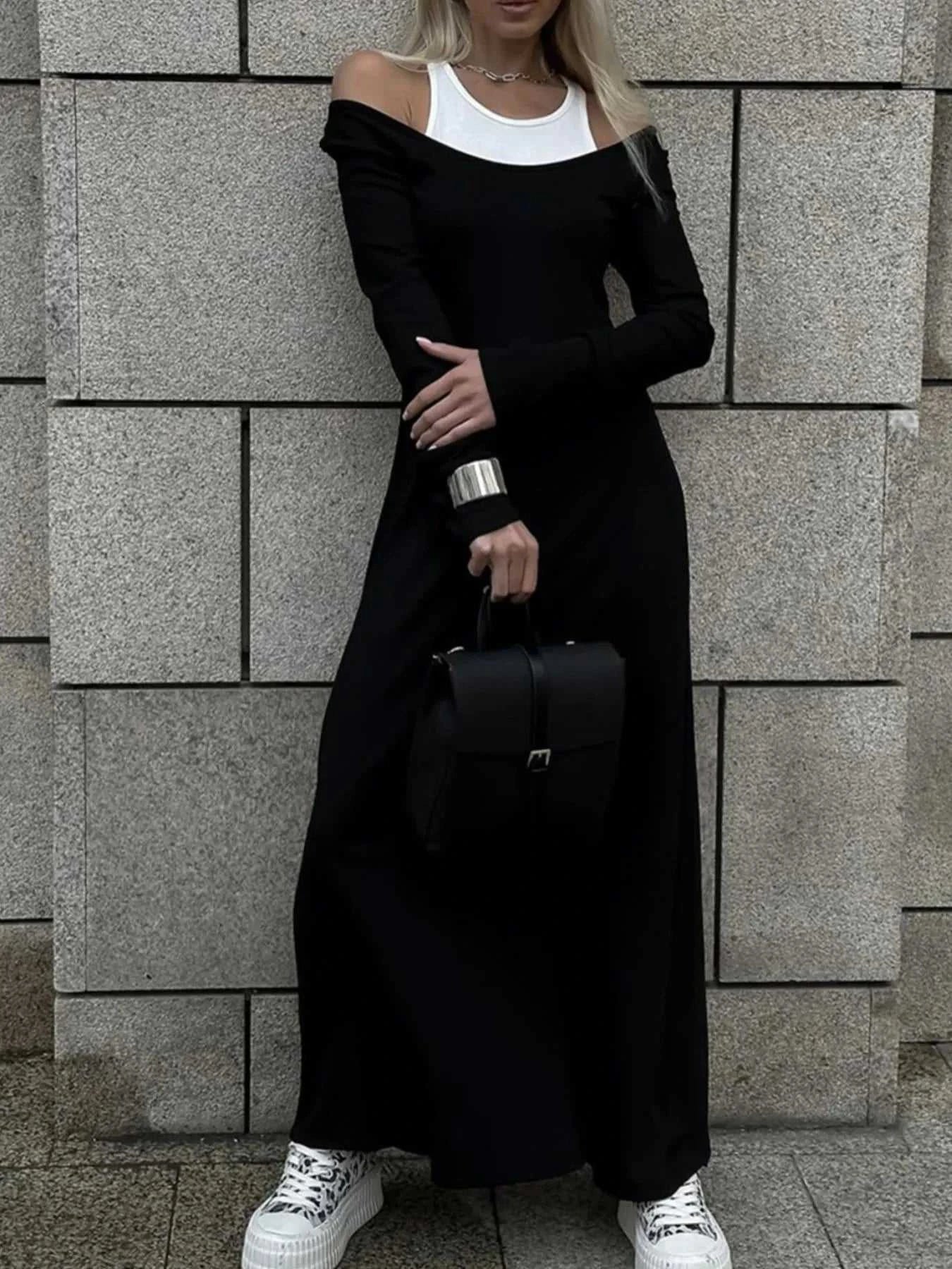 Contrast Long Sleeve Maxi Dress