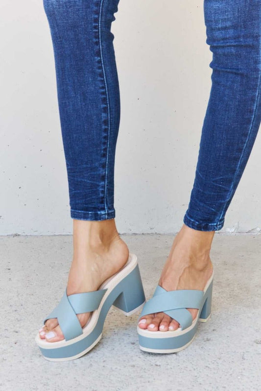 Weeboo Cherish The Moments Contrast Platform Sandals in Misty Blue - Hopeford Streams