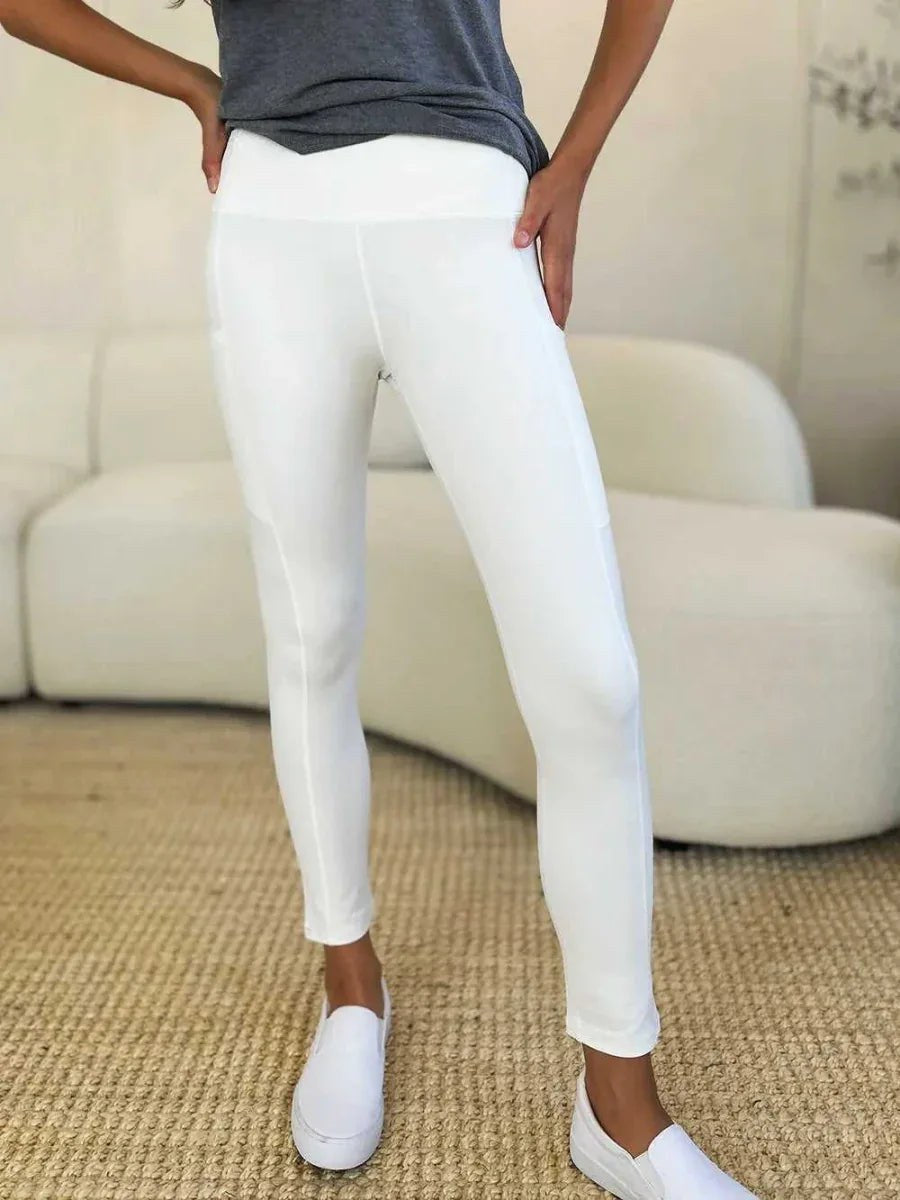 Wide Waistband Sports Leggings -- 